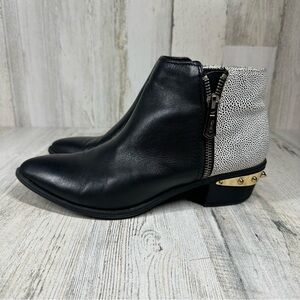 Circus by Sam Edelman Black and White Ankle Boots